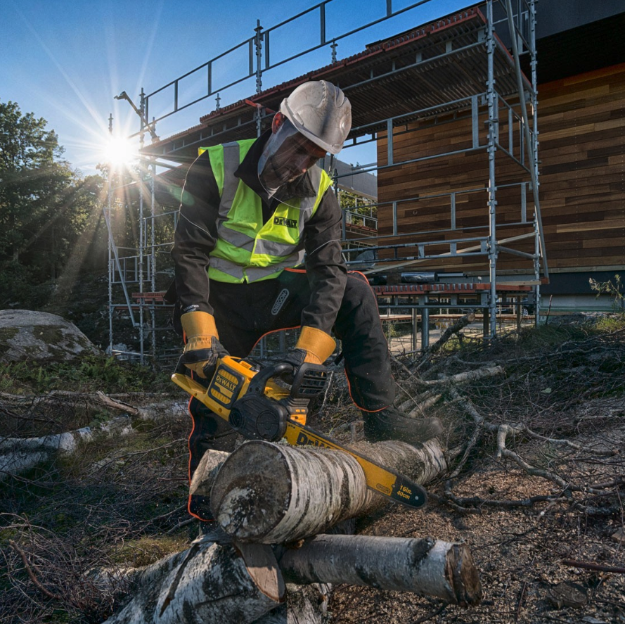 Цепные пилы — купить в официальном магазине Dewalt