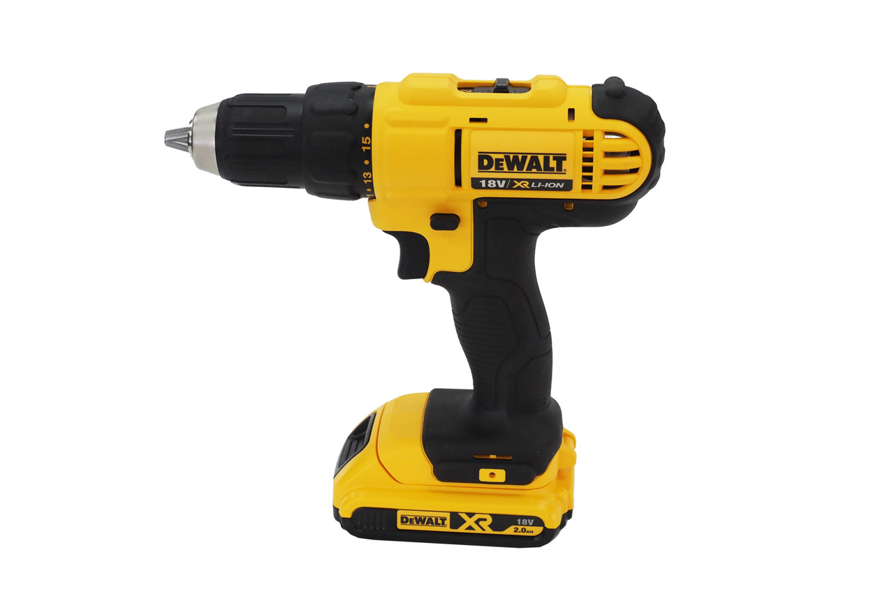 Аккумуляторная безударная дрель-шуруповерт DEWALT DCD771D2, 18 В, XR