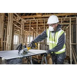 Аккумуляторная циркулярная пила DEWALT DCS571E1T, в кейсе TSTAK, без ЗУ