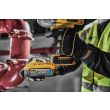 Аккумуляторный гайковерт DEWALT DCF900P2G, 18 В, 1898 Нм, 2200 уд/мин, с 2 АКБ 5 Ач и ЗУ, в кейсе (DCF900H2T-QW)
