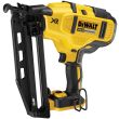 Аккумуляторный набор DEWALT DCK246P2T, 18 В: гвоздезабивные пистолеты DCN930 + DCN660, с 2 АКБ 5 Ач и ЗУ, в кейсе TSTAK