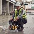 Аккумуляторная отрезная машина DEWALT DCS691X2, 54 В, 230 мм, 6600 об/мин, с 2 АКБ 3 Ач и ЗУ (DCS691X2-QW)