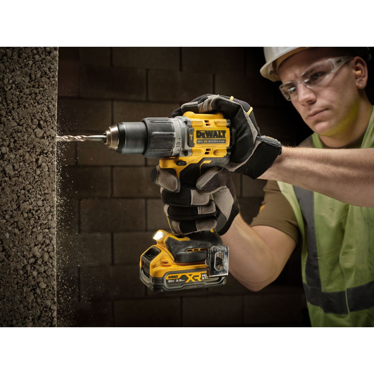 Аккумулятор DEWALT POWERSTACK DCBP318S2, Li-Ion, 18 В, 3.5 Ач, 2 шт. (DCBP318S2-XJ)