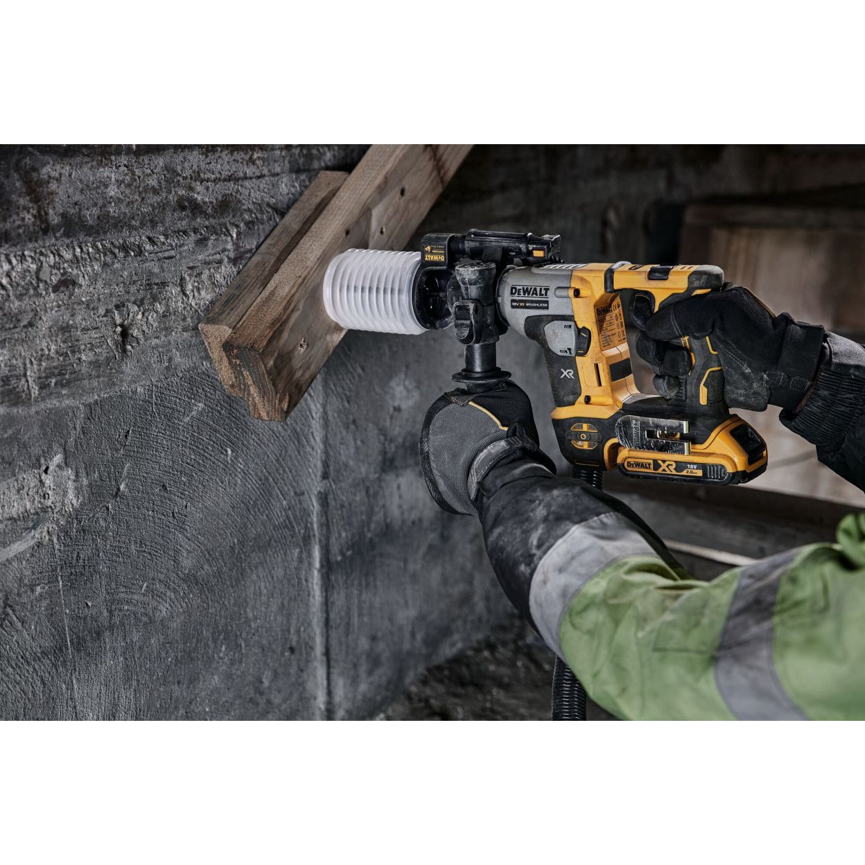 Аккумуляторный перфоратор DEWALT DCH172E2T, 18 В, 1.4 Дж, 4980 уд/мин, с 2 АКБ 1.7 Ач и ЗУ, в кейсе TSTAK (DCH172E2T-QW)
