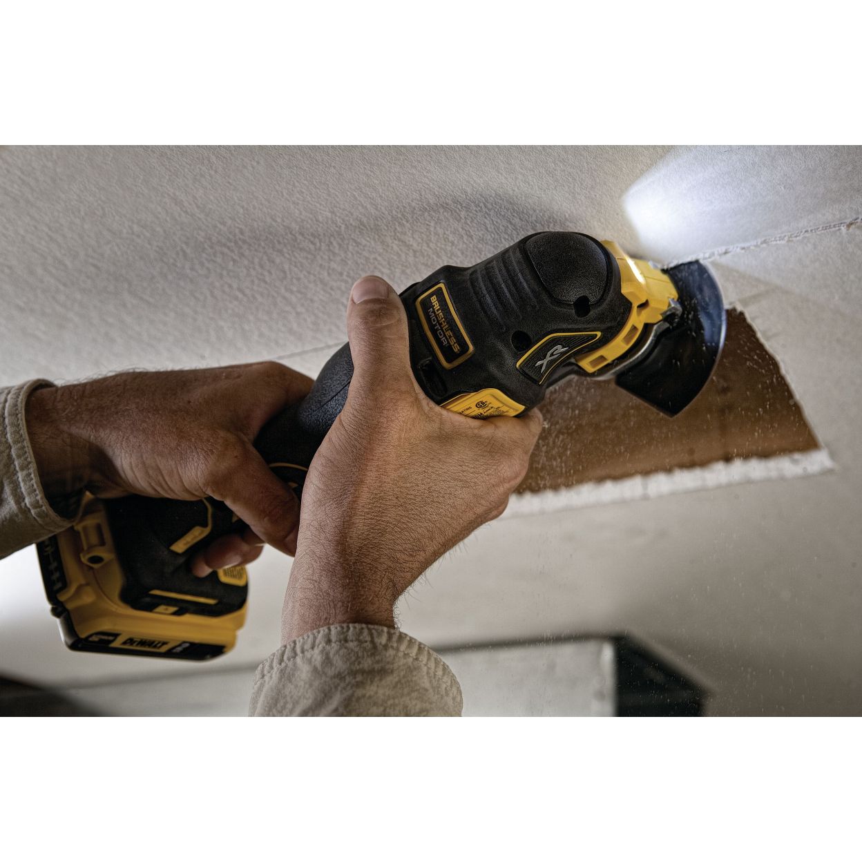Купить DEWALT DCS355NT аккумуляторный реноватор, 18 В, 20000 кол/мин ...