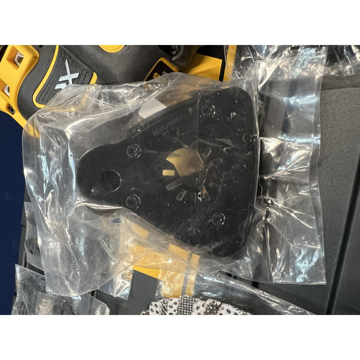 Аккумуляторный реноватор DEWALT DCS356NT, 20000 кол/мин, без АКБ и ЗУ, в кейсе TSTAK (УЦЕНЕННЫЙ ТОВАР) (DCS356NDWST1-70703/U)