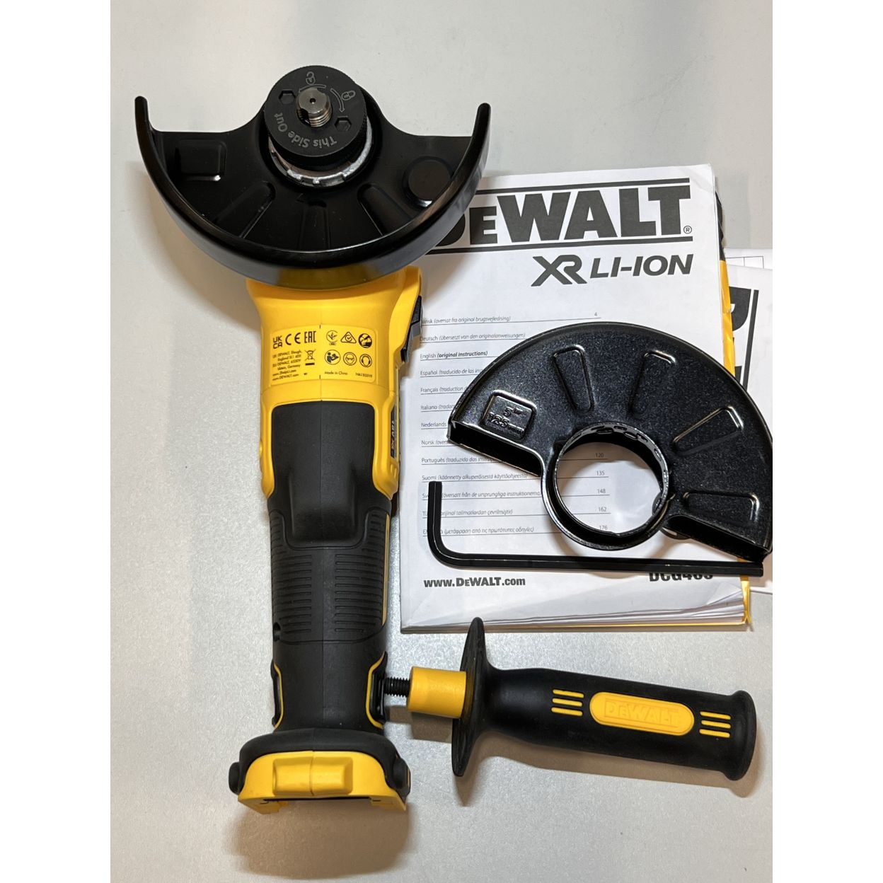 Угловая шлифмашина DEWALT DCG405N, 18 В, 125 мм, 9000 об/мин, без АКБ и ЗУ (УЦЕНЕННЫЙ ТОВАР) (DCG405N-XJ/U2)