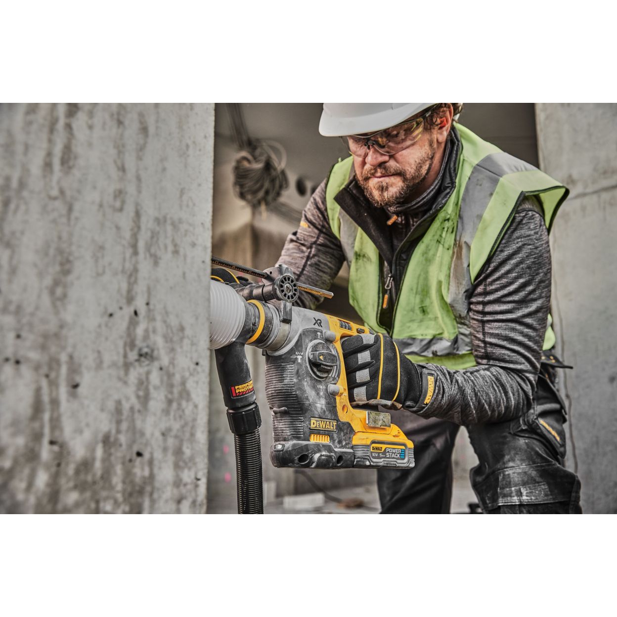 Аккумуляторный перфоратор DEWALT DCH273H2T, 18 В, 2.1 Дж, 4600 уд/мин, с 2 АКБ 5 Ач и ЗУ, в кейсе TSTAK (DCH273H2T-QW)