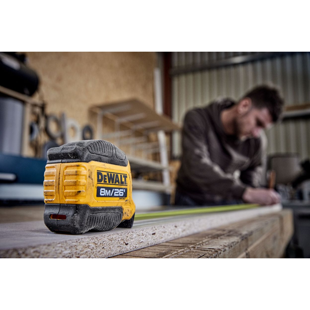 Рулетка DEWALT DWHT38127-9, 8 м