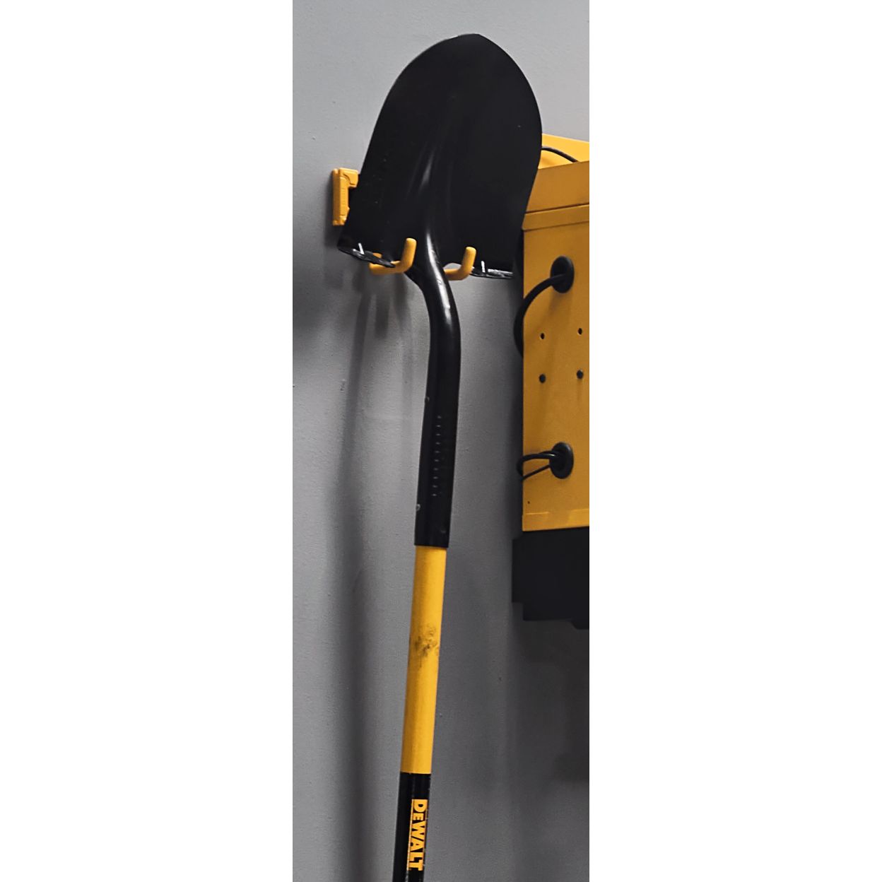 Держатель для инструмента DEWALT, DWST82805-1