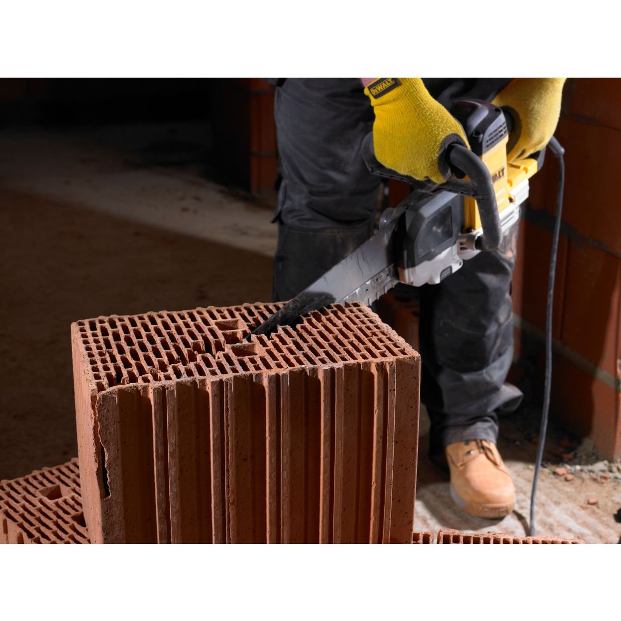 Полотно для аллигаторной пилы DEWALT DT2963, для DW390/391/392/393, по блокам Porotherm, 275 мм, 2 шт. (DT2963-QZ)