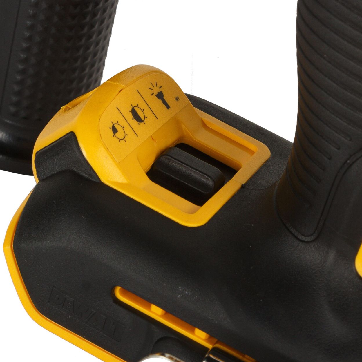 Ударная дрель-шуруповерт DEWALT DCD996D1T, 18 В, 2250 об/мин, 38250 уд/мин, с АКБ 2 Ач и ЗУ, в кейсе TSTAK (DCD996D1NT-XJ)