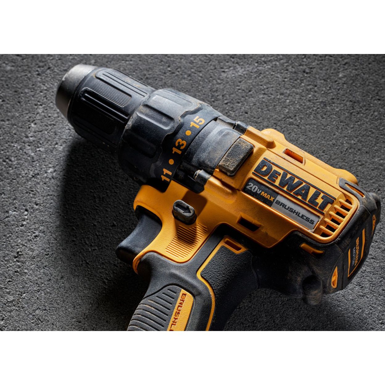 Аккумуляторная дрель-шуруповерт DEWALT DCD7771D2, 20 В, 1750 об/мин, с 2 АКБ 2 Ач и ЗУ, в кейсе (DCD7771D2-A9)