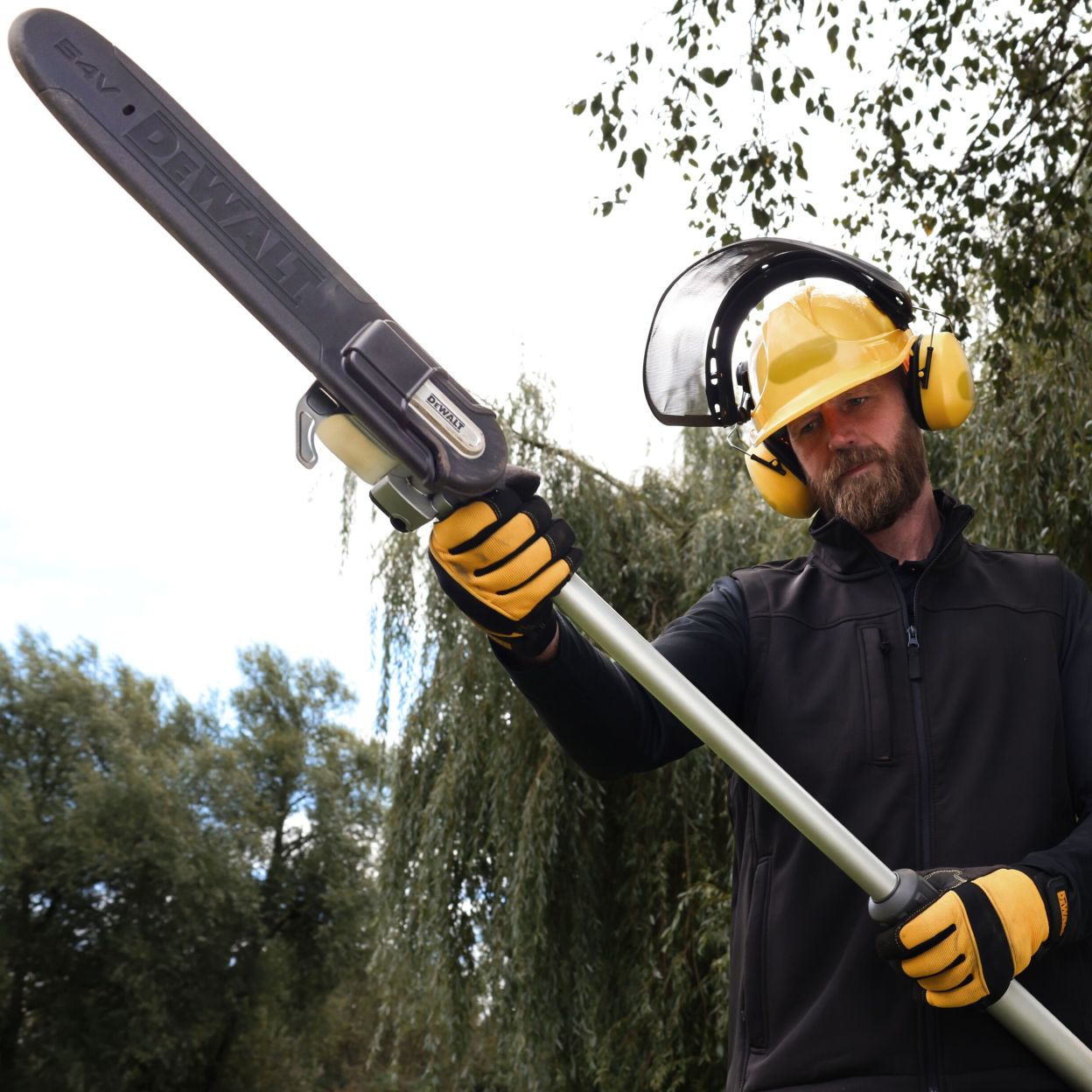 Аккумуляторный сучкорез-высоторез DEWALT DCMPS635N, 54 В, 25 см, 15.6 м/с, без АКБ и ЗУ (DCMPS635N-XJ)