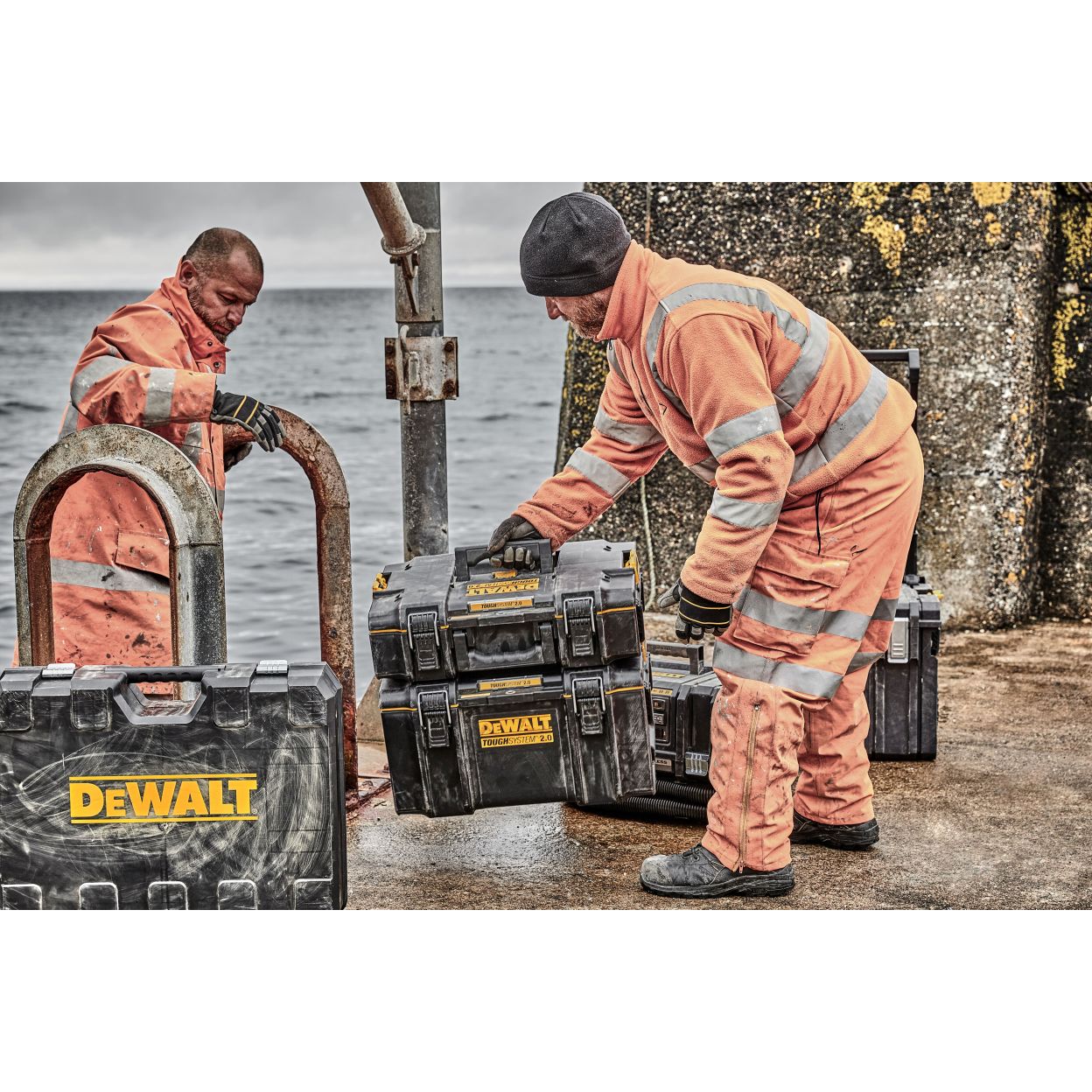 Ящик для инструмента DEWALT TOUGHSYSTEM 2.0 IP65 (DWST83293-1)