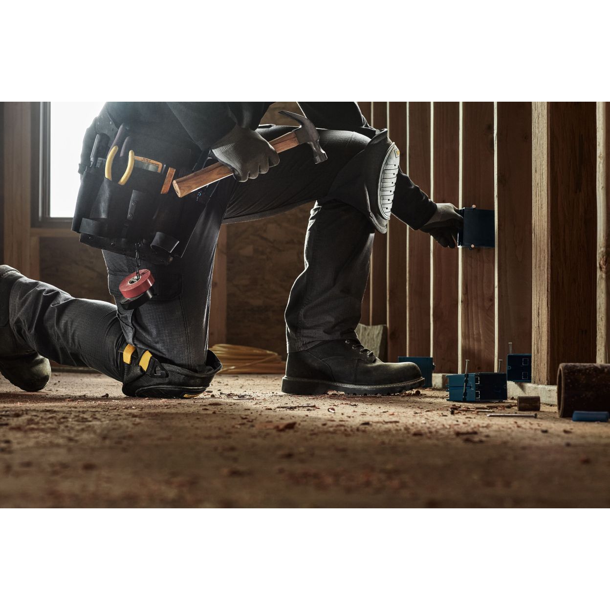 Защитные наколенники DEWALT DWST590013