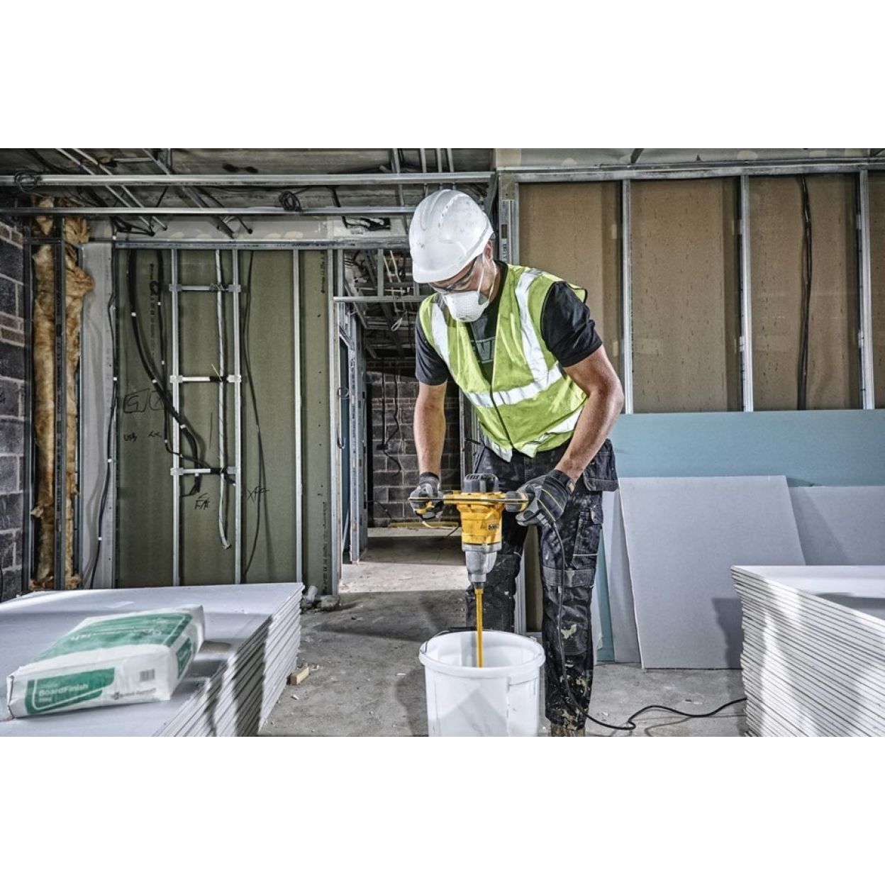 Сетевой миксер DEWALT DWD241, 1800 Вт