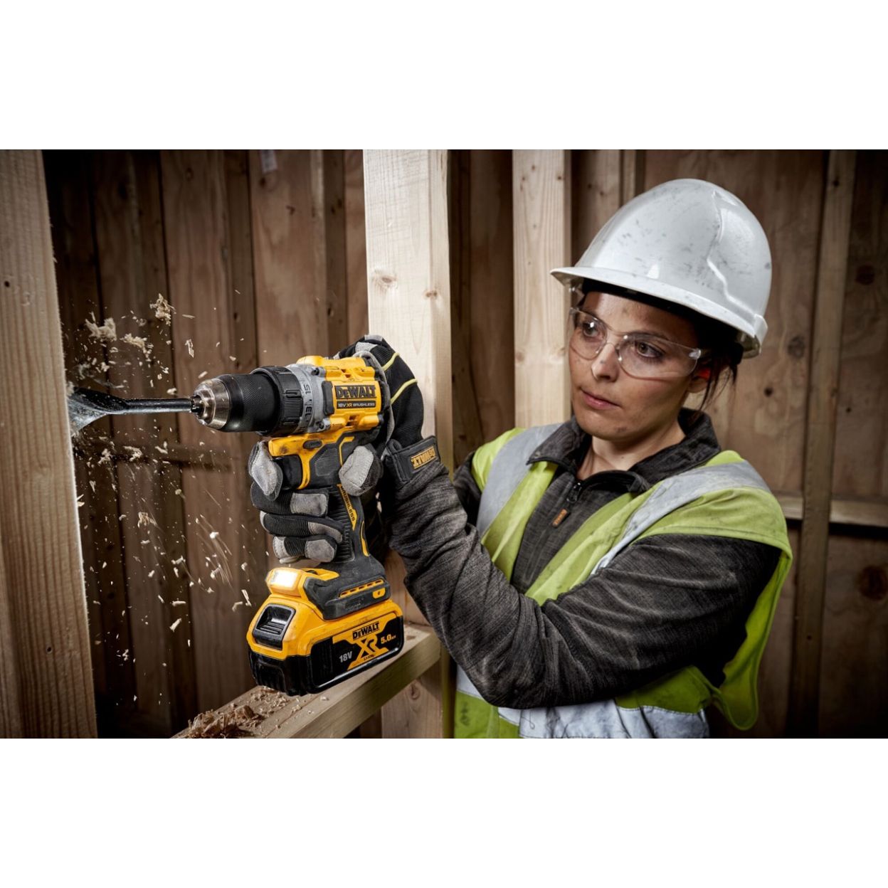 Аккумуляторный набор DEWALT DCK2051H2T, 18 В: дрель-шуруповерт DCD800 + шуруповерт DCF850, с 2 АКБ 5 Ач и ЗУ, в кейсе TSTAK