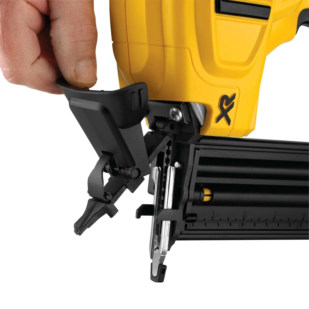 DEWALT DCN680N 18 680 DeWALT