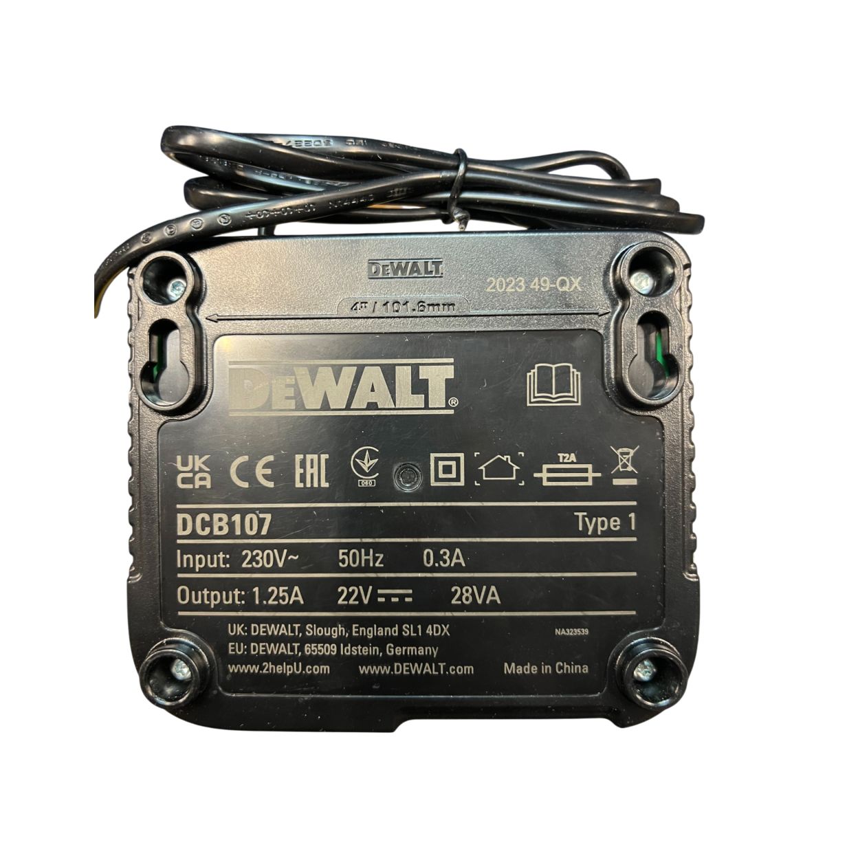 Зарядное устройство DEWALT DCB107, 12/14.4/18 В, 1.25 A (УЦЕНЕННЫЙ ТОВАР) (DCB107-XJ/U)