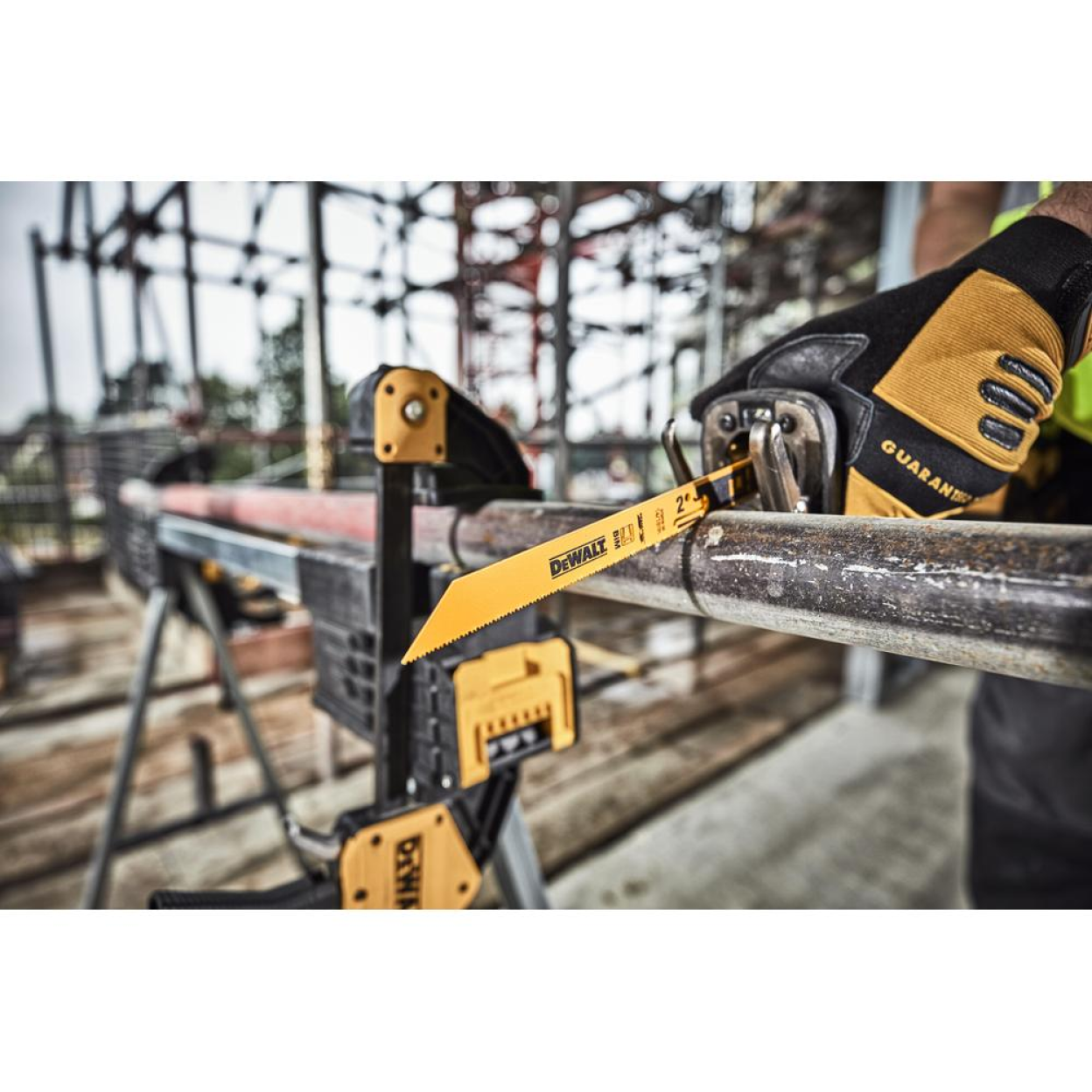 Полотна для сабельных пил Bi-Metal DT2416 DEWALT, 228 мм, TPI 14/18, 5 шт