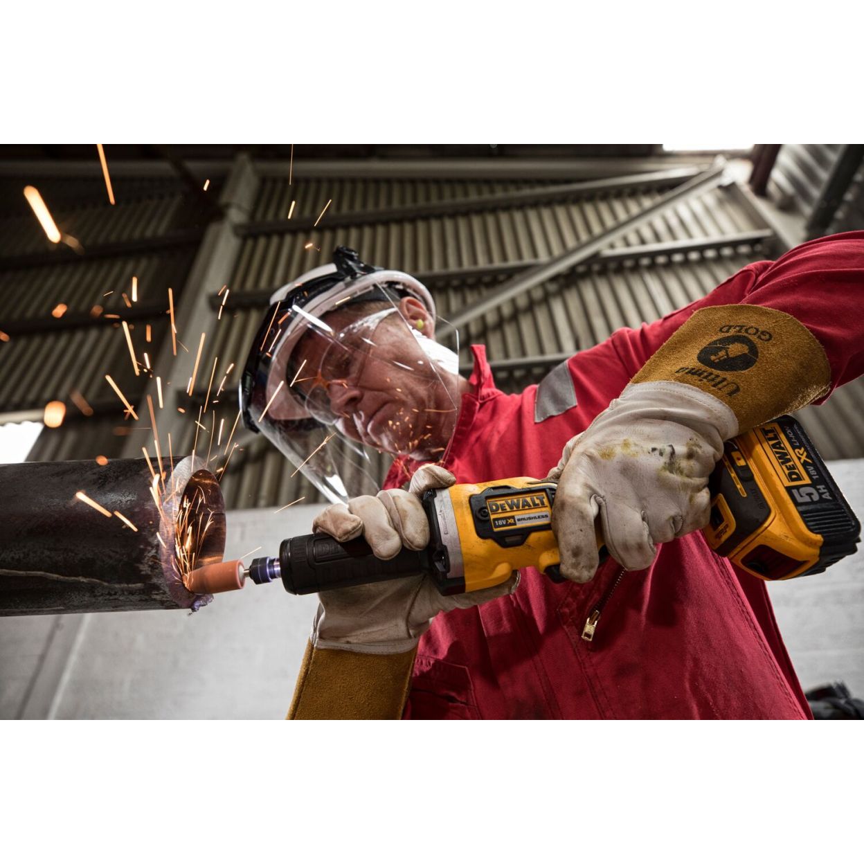 Аккумуляторная прямошлифовальная машина DEWALT DCG426P2, 18 В, 38 мм, 25000 об/мин, с 2 АКБ 5 Ач и ЗУ, в кейсе TSTAK (DCG426P2-QW)