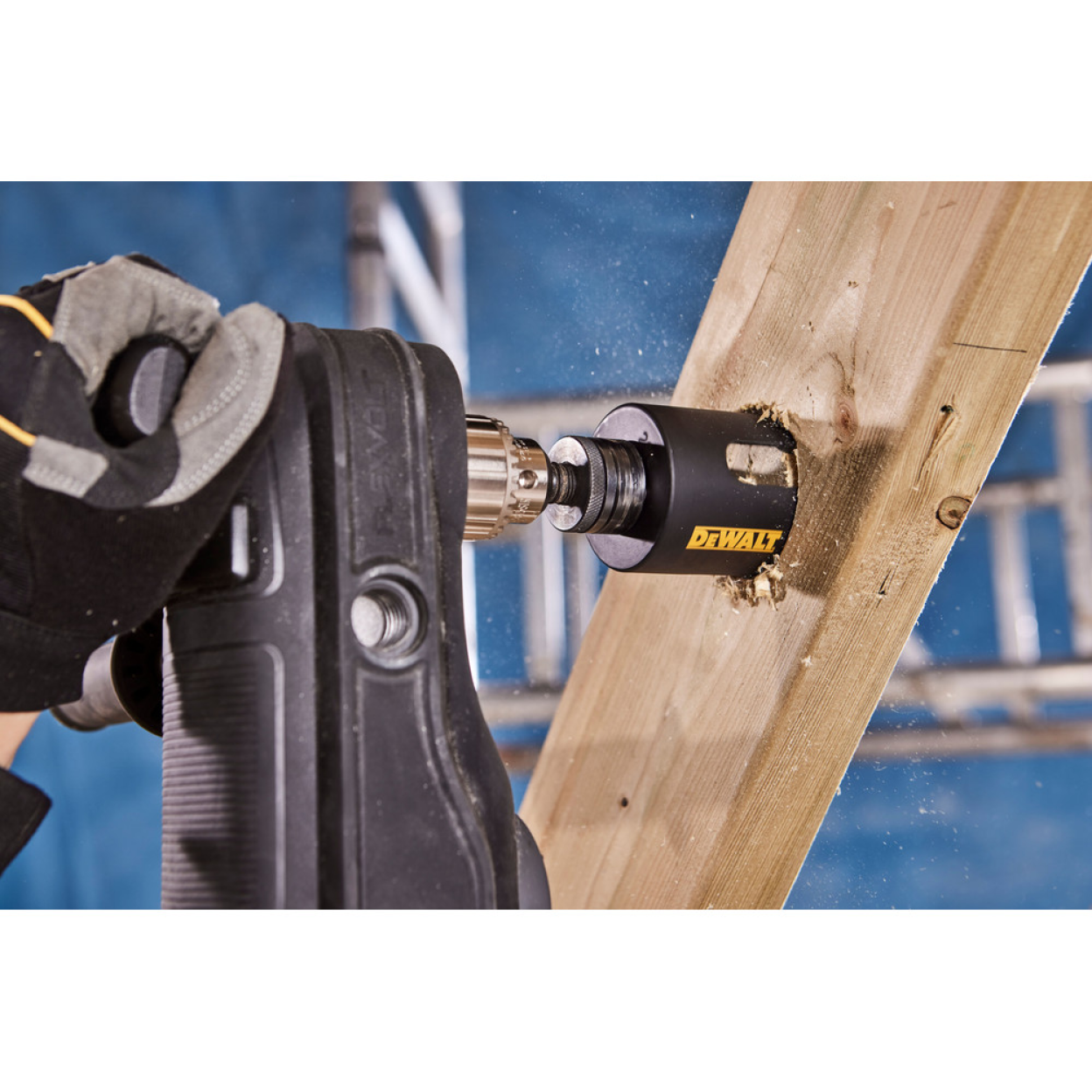 Коронка по мультиматериалу DeWALT DT90421 92 мм