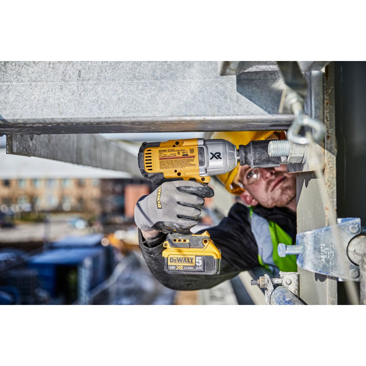 Аккумуляторный гайковерт DEWALT DCF897NT, 18 В, 1627 Нм, 2400 уд/мин, без АКБ и ЗУ, в кейсе TSTAK (УЦЕНЕННЫЙ ТОВАР) (DCF897NT-XJ/U)