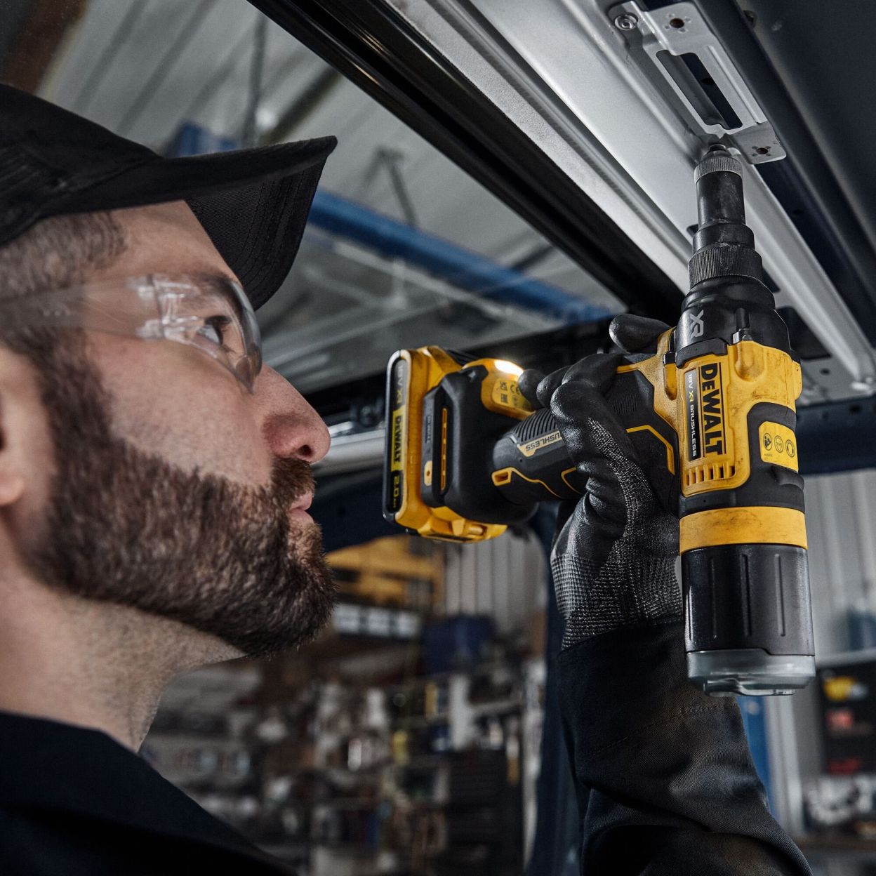 Аккумуляторный заклепочный пистолет DEWALT DCF403E1GT, 18 В, с АКБ 1.7 Ач и ЗУ, в кейсе TSTAK (DCF403E1GT-QW)