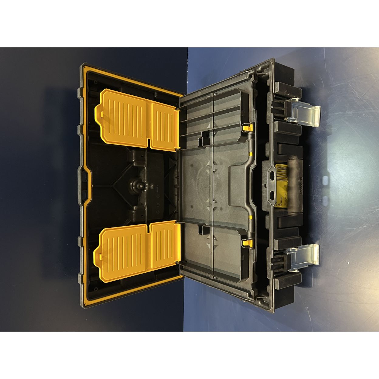 Ящик для инструмента DEWALT TOUGHSYSTEM DS150 (УЦЕНЕННЫЙ ТОВАР) (1-70-321/U)