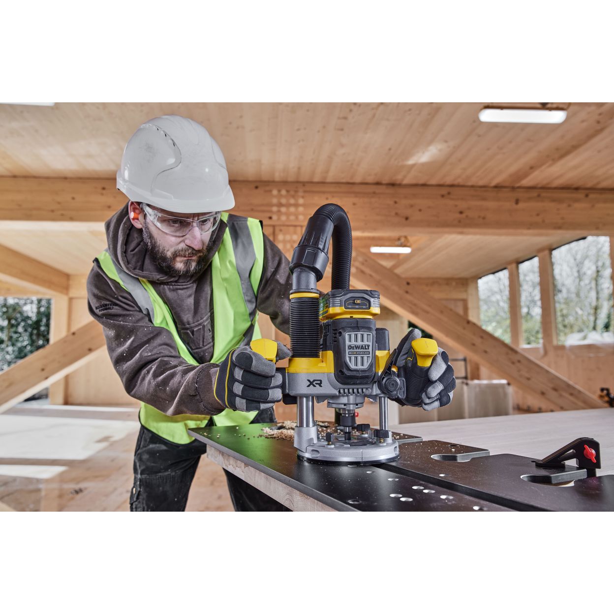 Аккумуляторный фрезер DEWALT DCW620NT, 18 В, 23000 об/мин, без АКБ и ЗУ, в кейсе TSTAK (DCW620NT-XJ)