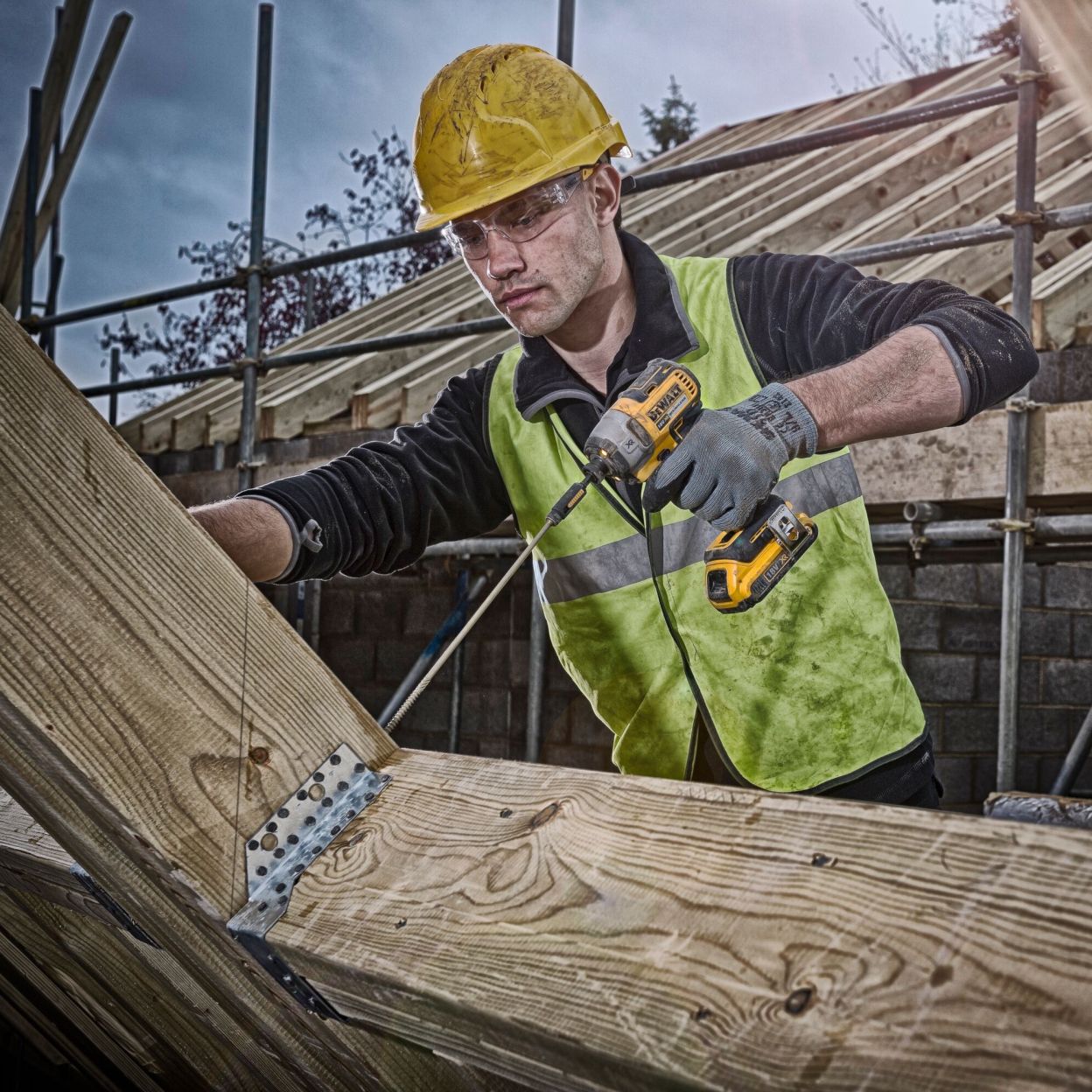 Аккумуляторный набор DEWALT DCK276P3T, 18 В: дрель-шуруповерт DCD796 + шуруповерт DCF887, с 3 АКБ 5 Ач и ЗУ, в кейсе TSTAK