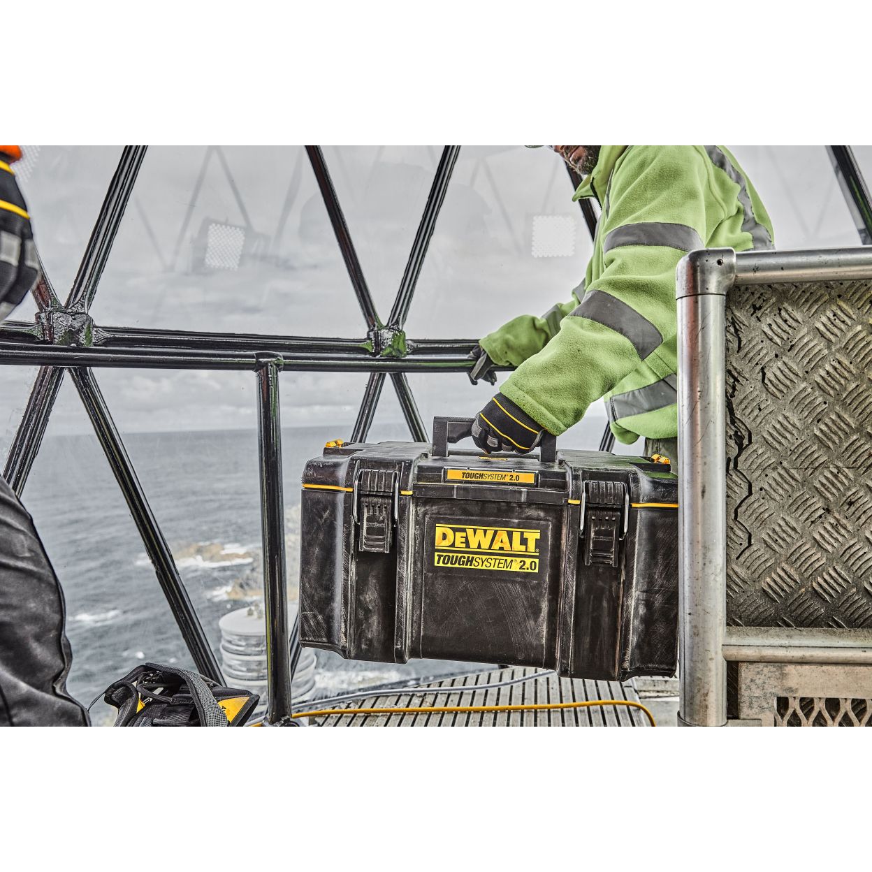 Ящик для инструмента DEWALT TOUGHSYSTEM 2.0 IP65 (DWST83294-1)