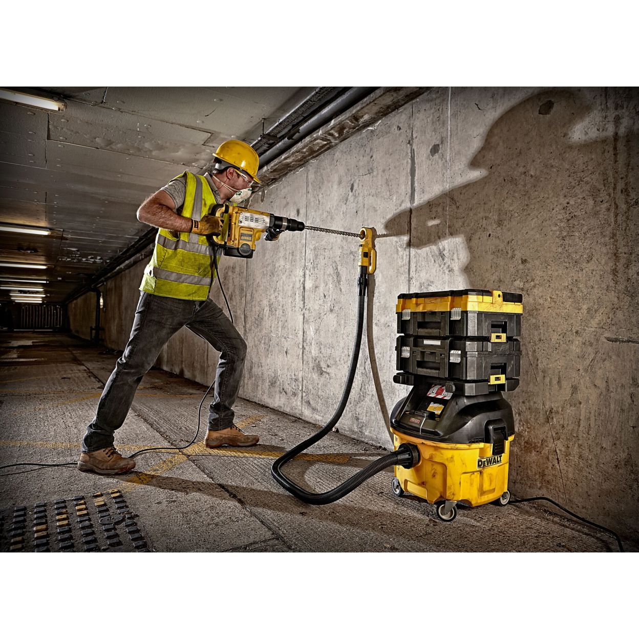 Ящик для инструмента DEWALT TSTAK DWST1-70704, c органайзером, 14 л
