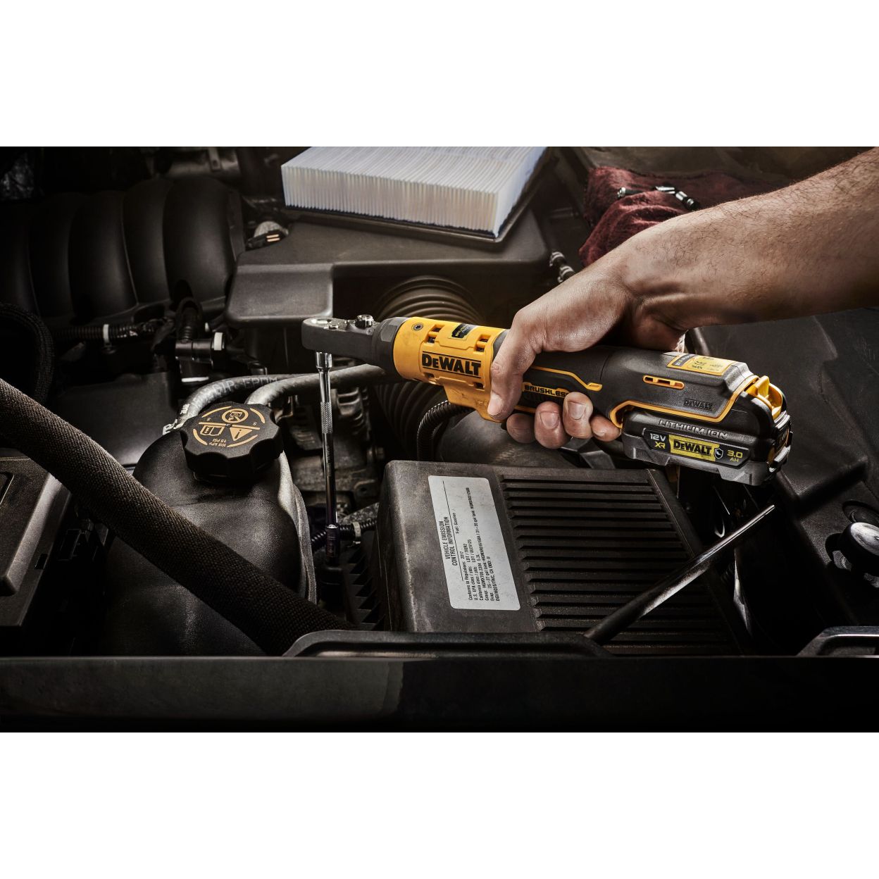 Аккумуляторный угловой гайковерт DEWALT DCF500N, с трещоткой, 12 В, 67 Нм, 450 об/мин, без АКБ и ЗУ (DCF500N-XJ)