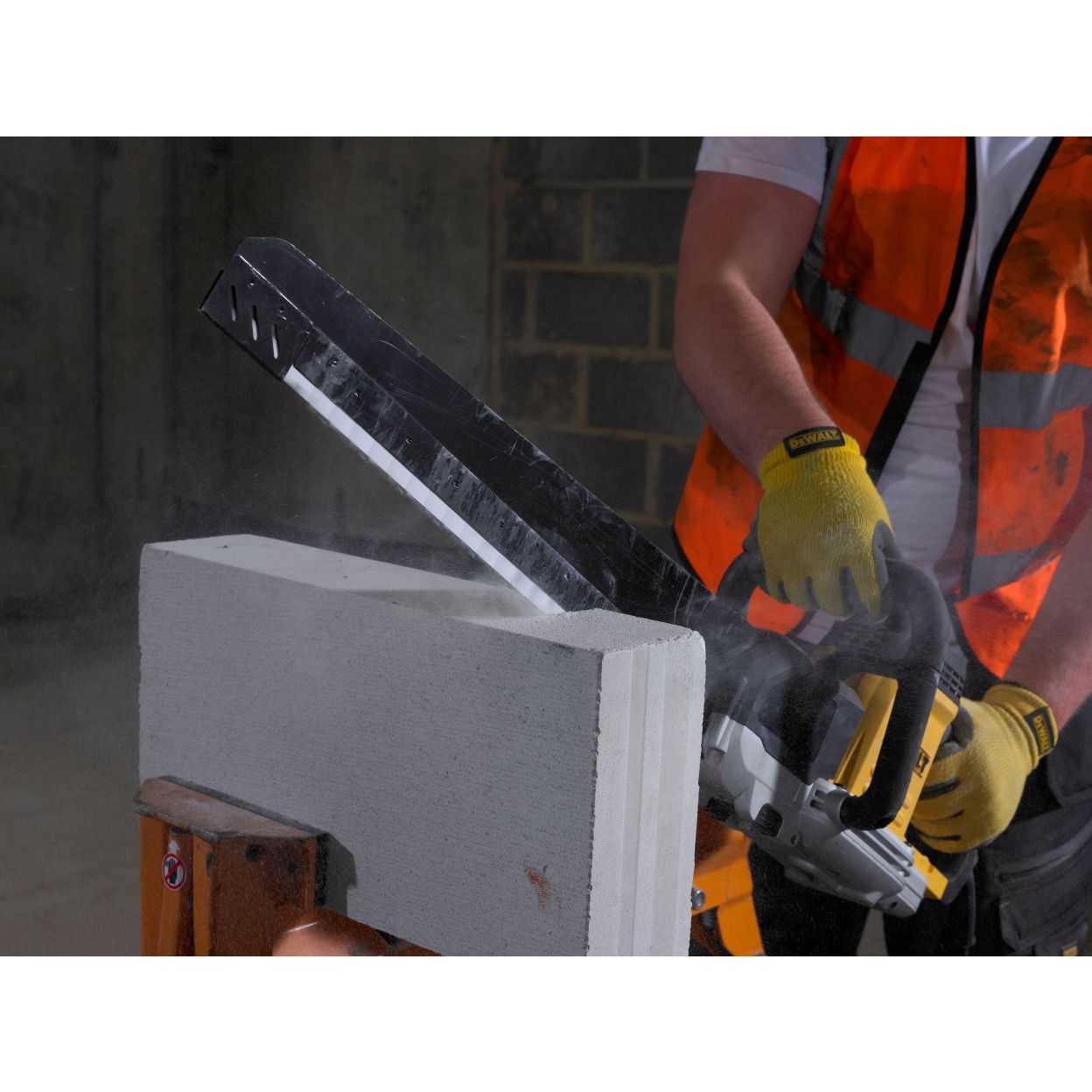 Полотно DEWALT DT2975, по белому газобетону/гипсу для пилы Alligator DW397/DW398/DW399 (DT2975-QZ)