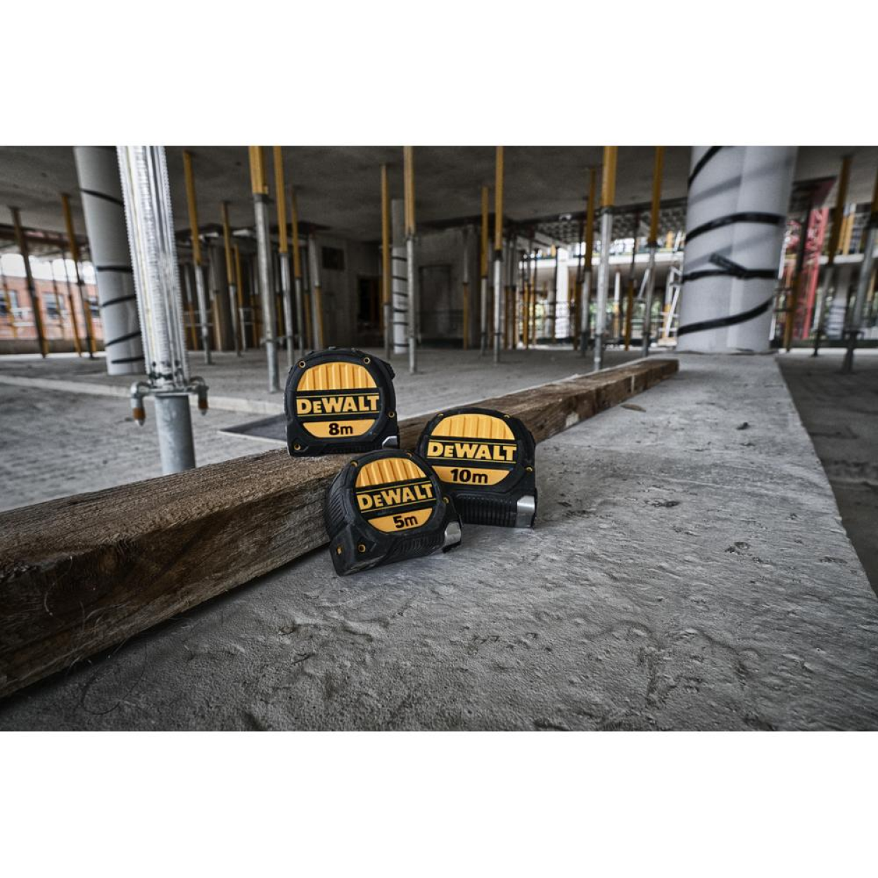 Рулетка DEWALT PREMIUM DWHT0-36114, 5 м.