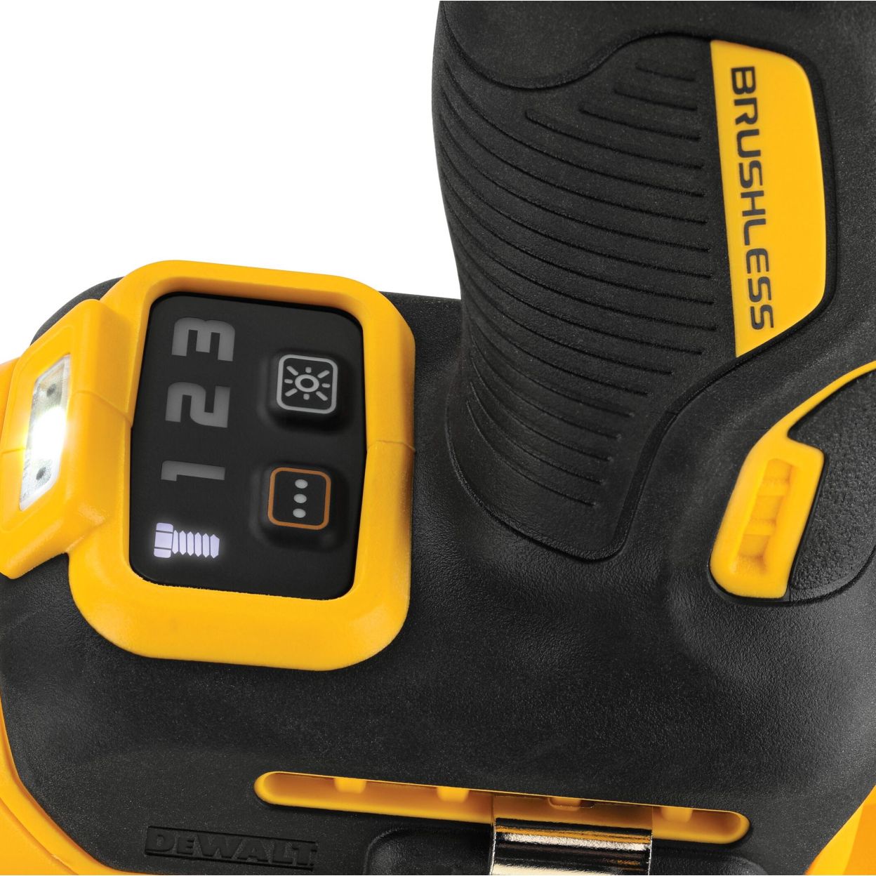 Аккумуляторный гайковерт DEWALT DCF891H2T, 18 В, 1084 Нм, 3250 уд/мин, с 2 АКБ 5 Ач и ЗУ, в кейсе TSTAK (DCF891H2T-QW)