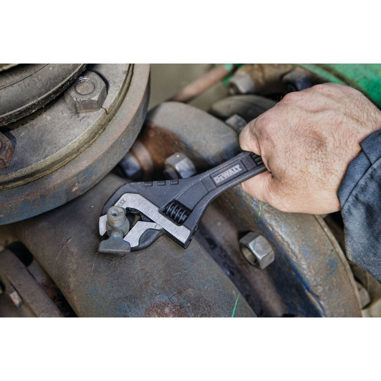 Разводной ключ DEWALT DWHT80269-0, 30 см