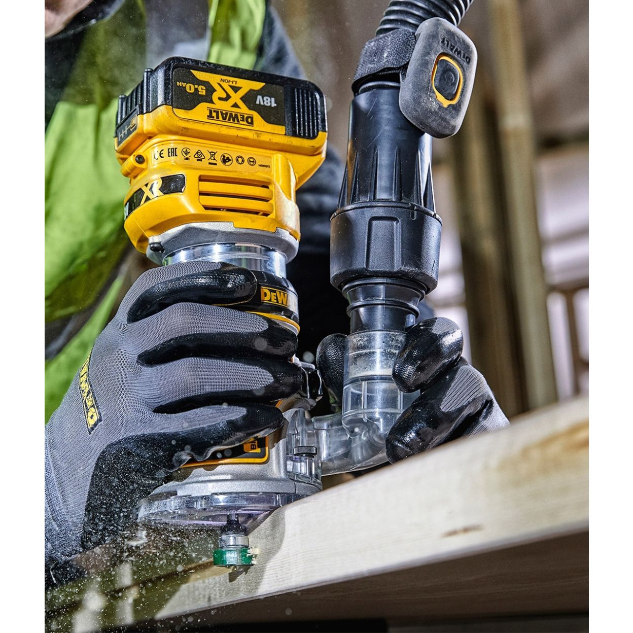 Аккумуляторный кромочный фрезер DEWALT DCW600N, 18 В, 25500 об/мин, 55 мм, без АКБ и ЗУ (DCW600N-XJ)