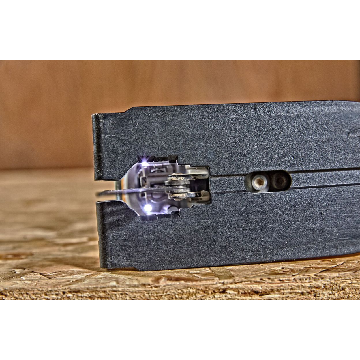 Аккумуляторный лобзик DEWALT DCS334N, 18 В, 3200 ход/мин, 26 мм, без АКБ и ЗУ (DCS334N-XJ)