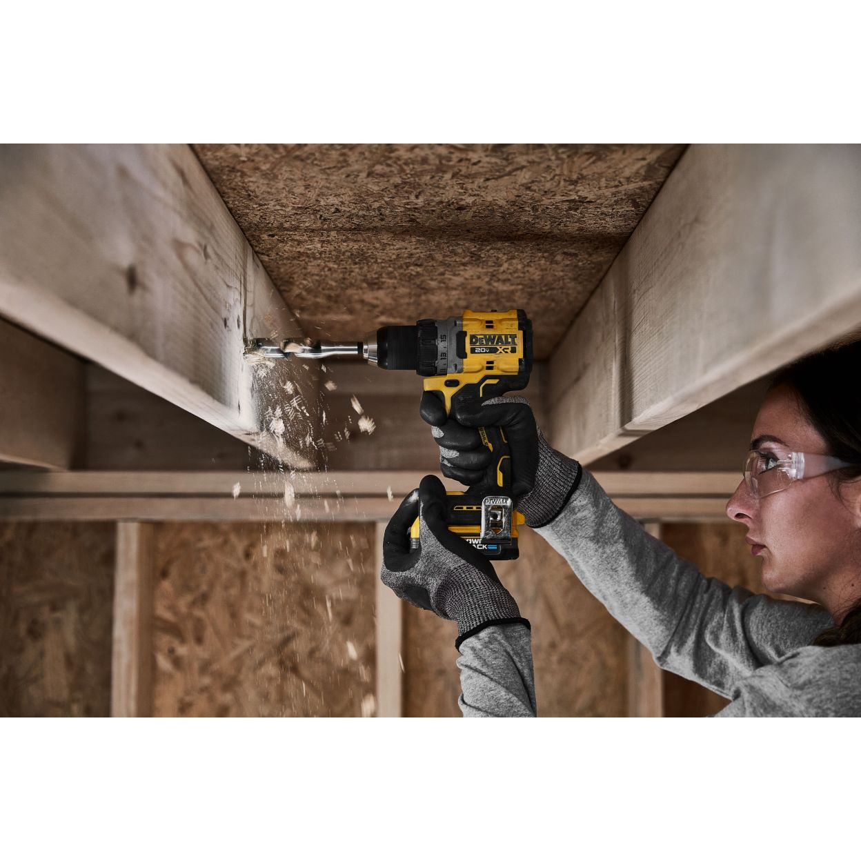 Аккумуляторная дрель-шуруповерт DEWALT DCD800NT, 20 В, 2000 об/мин, без АКБ и ЗУ, в кейсе TSTAK (DCD800NT-A9)