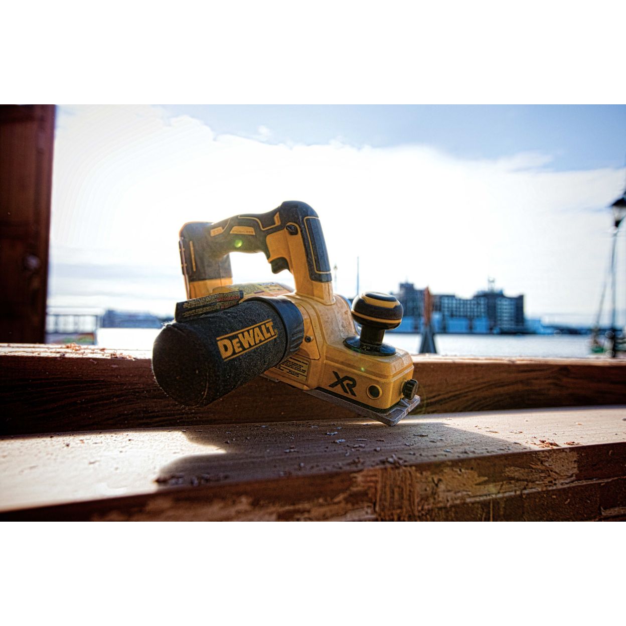 Аккумуляторный рубанок DEWALT DCP580NT, 18 В, 15000 об/мин, 82 мм, без АКБ и ЗУ, в кейсе TSTAK (DCP580NT-XJ)