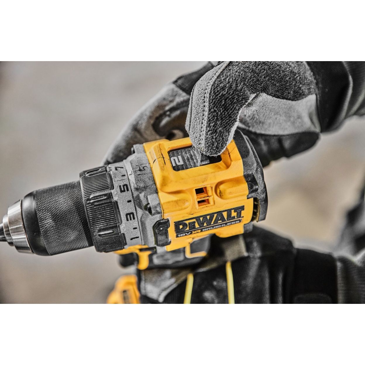 Аккумуляторная дрель-шуруповерт DEWALT DCD800P1T, 18 В, 2000 об/мин, с АКБ 5 Ач и ЗУ, в кейсе TSTAK (DCD800P1NT-XJ)