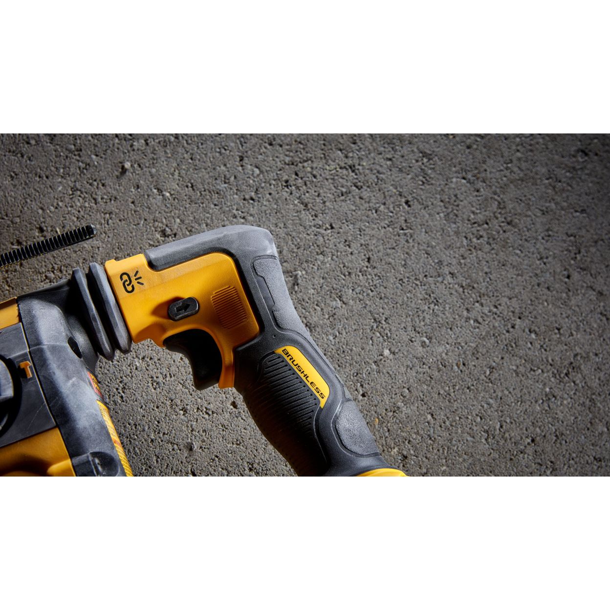 Аккумуляторный перфоратор DEWALT DCH416NT, 54 В, 4.5 Дж, 4200 уд/мин, без АКБ и ЗУ, в кейсе TSTAK (DCH416NT-XJ)