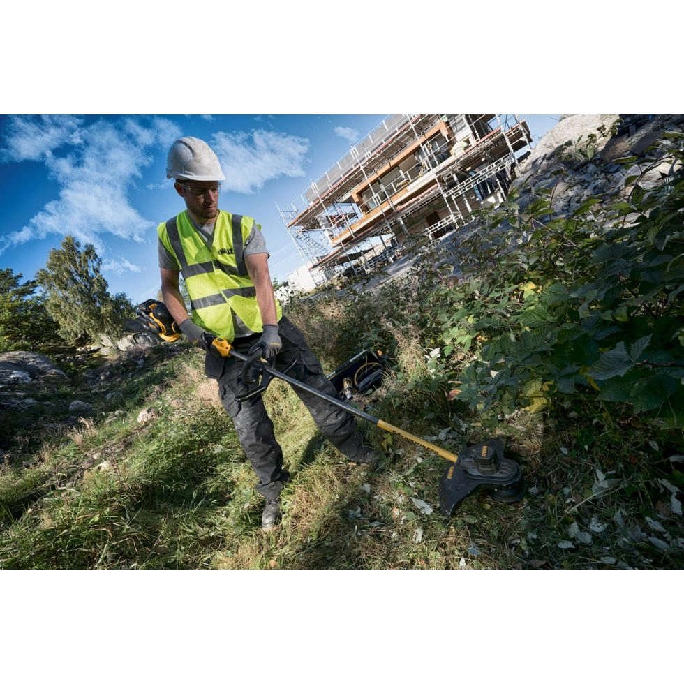 DEWALT FLEXVOLT DCM571X1 54 38