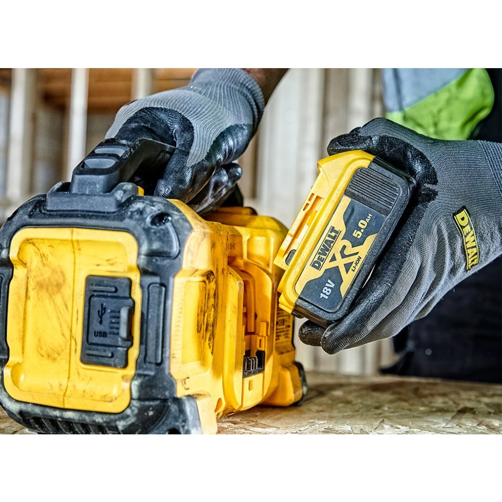DEWALT DCR011 18 20 011 DeWALT