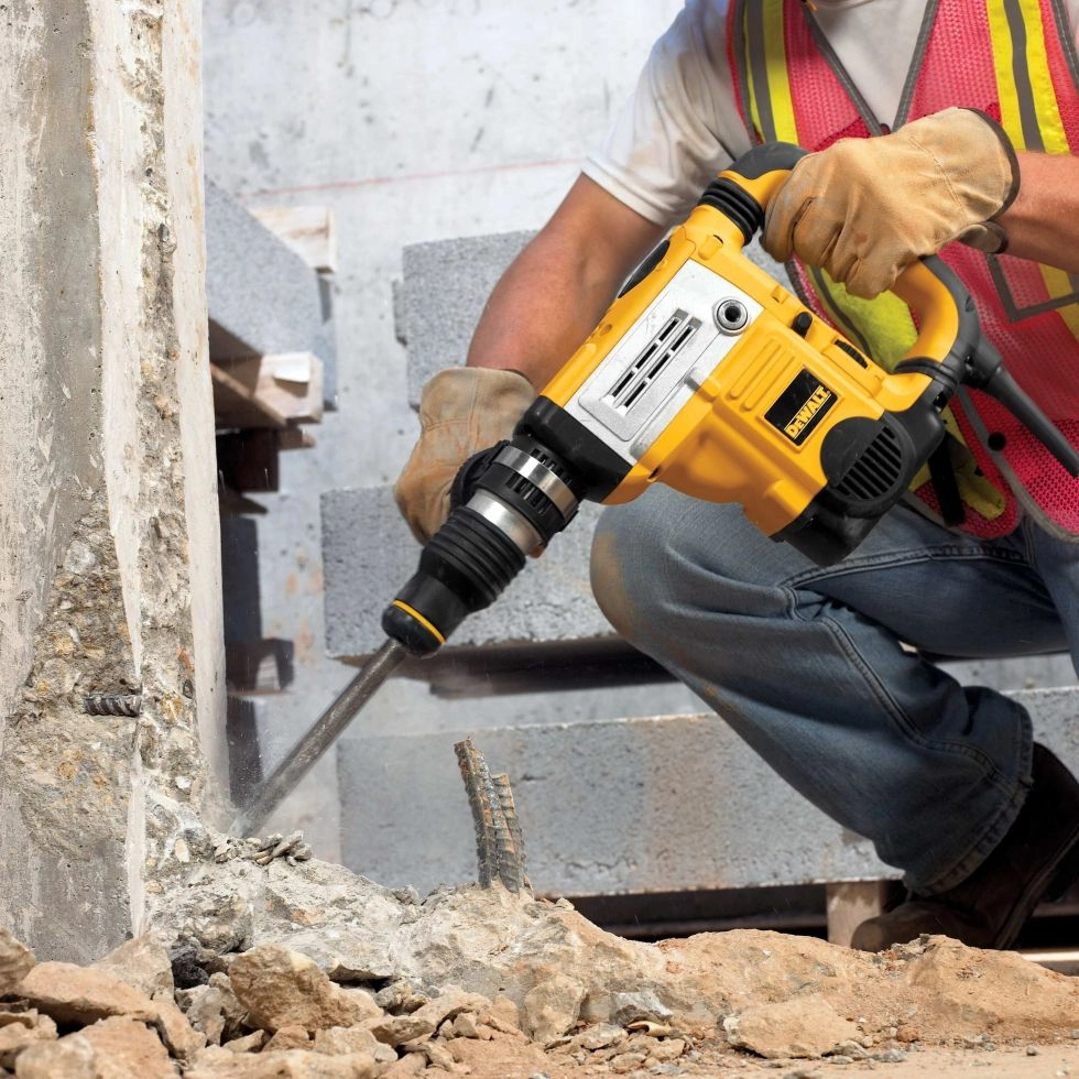 Dewalt max clearance