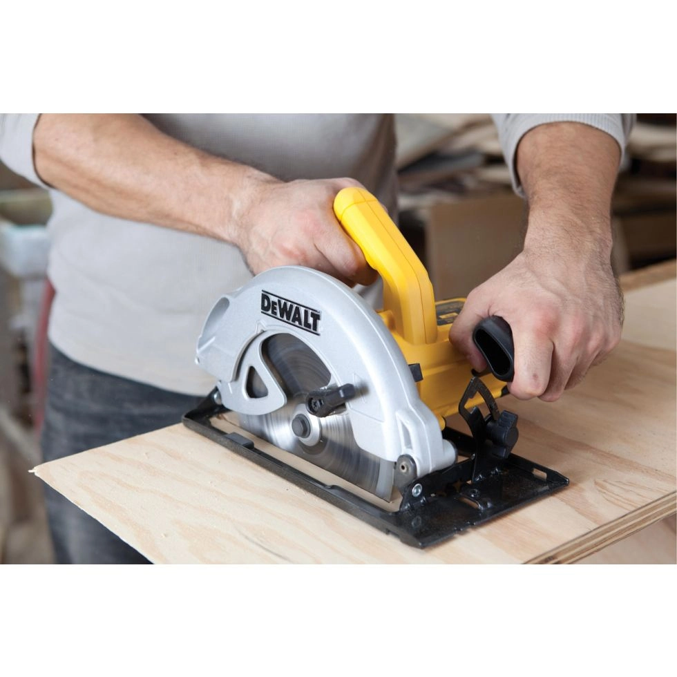 Dewalt dwe560b 2025